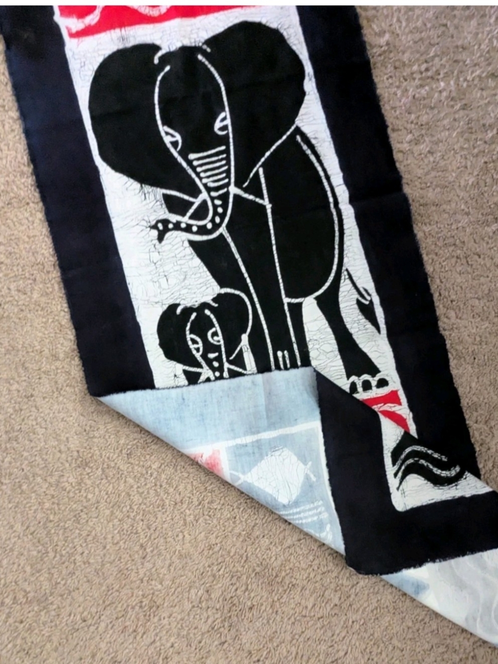 Original Batik Elephant & Baby Textile Wall Hanging African Folk Art 61" - Picture 3 of 3